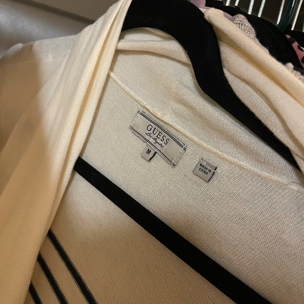 GUESS Cardigan - Picture 4 of 5